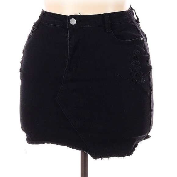 Distressed Denim mini skirt - Picture 1 of 2